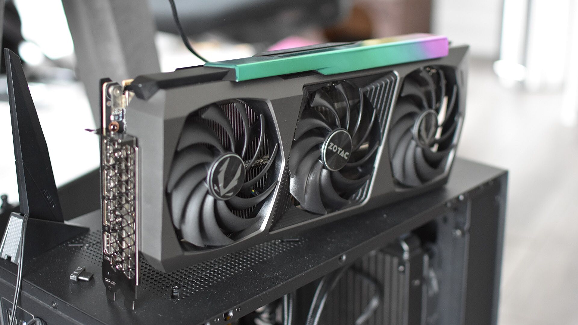 This RTX 3090 Ti is under £1200, some £691 below its UK RRP