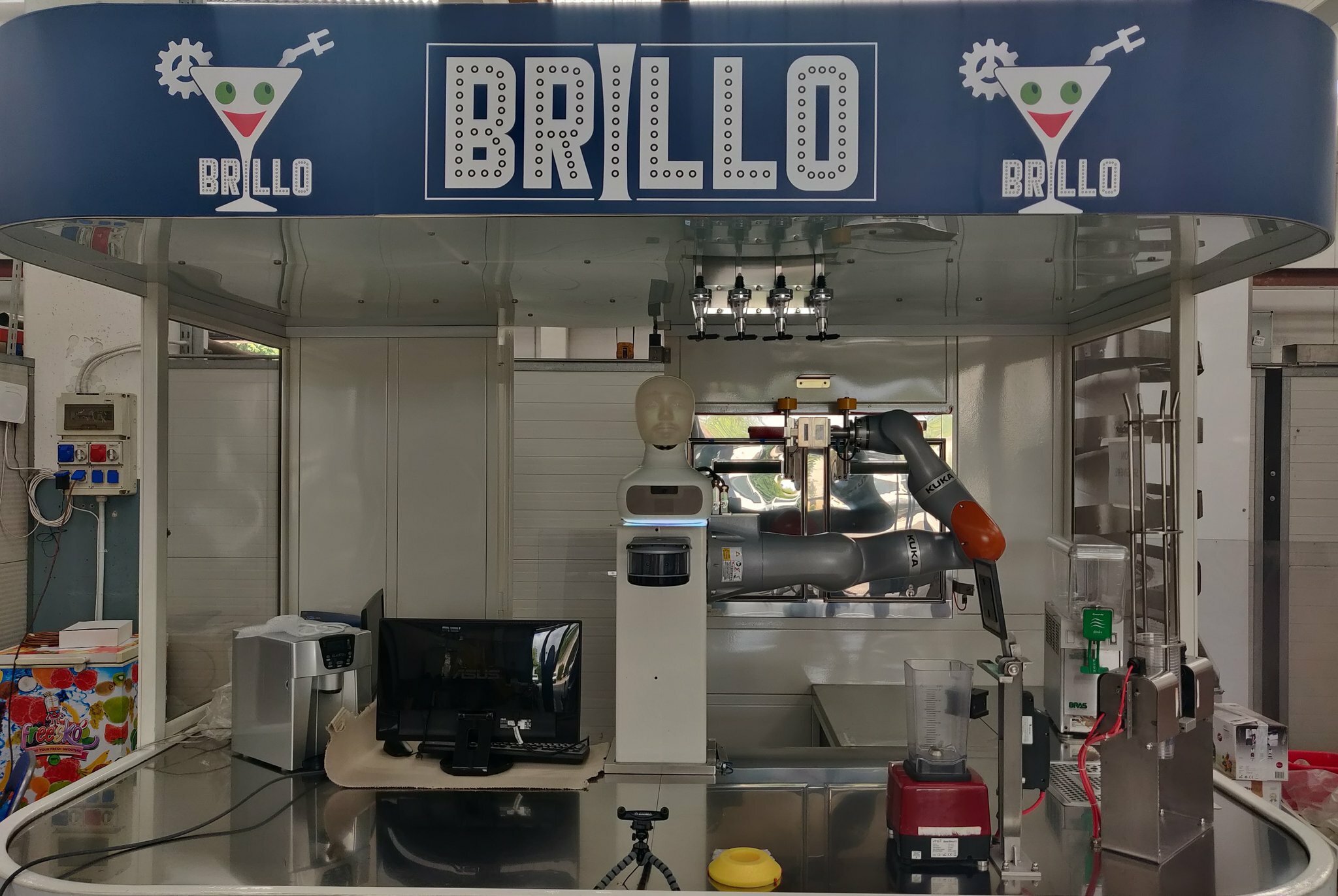 Meet BRILLO: The robot bartender for when you’re tired of human interaction
