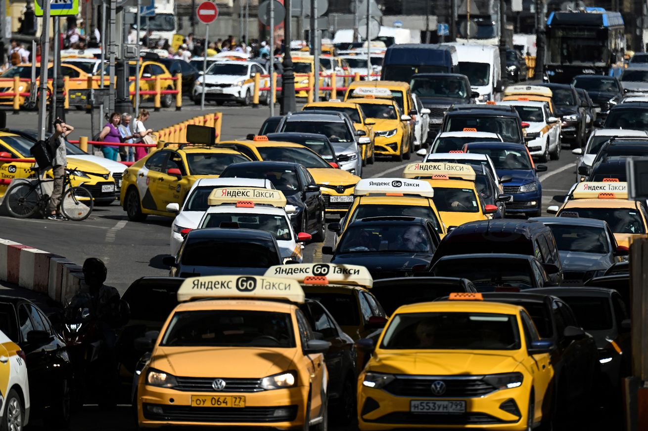 Hackers caused a massive traffic jam in Moscow using a ride-hailing app