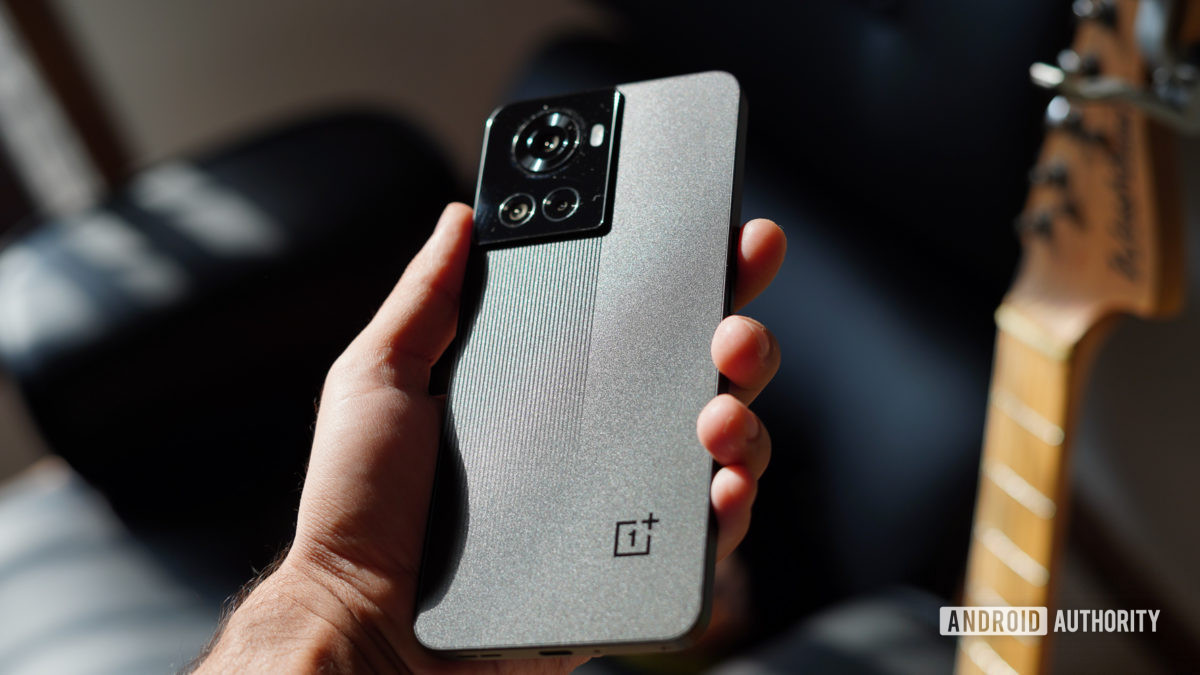 A new leak spills all the details on the upcoming OnePlus 11R