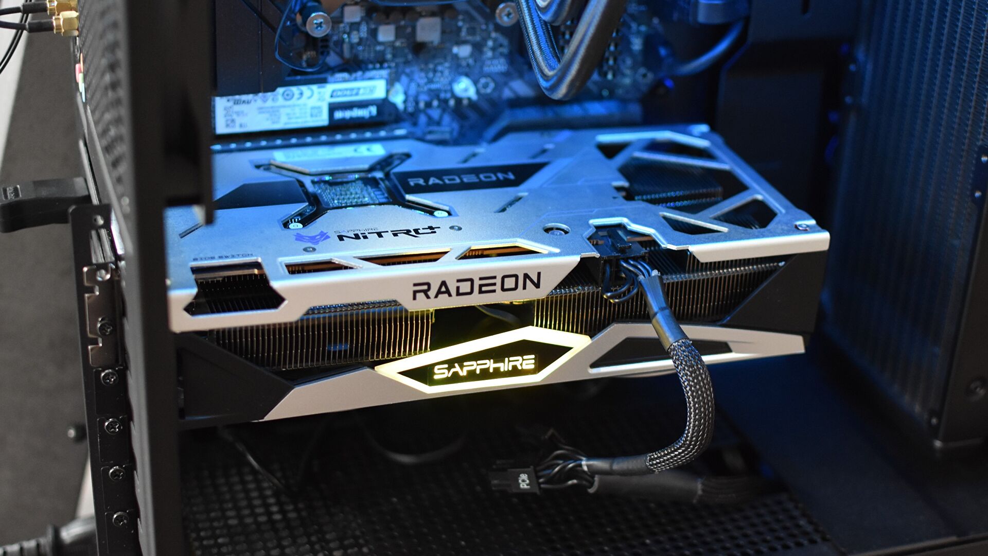 AMD Radeon RX 6650 XT review: a last hurrah for RDNA 2