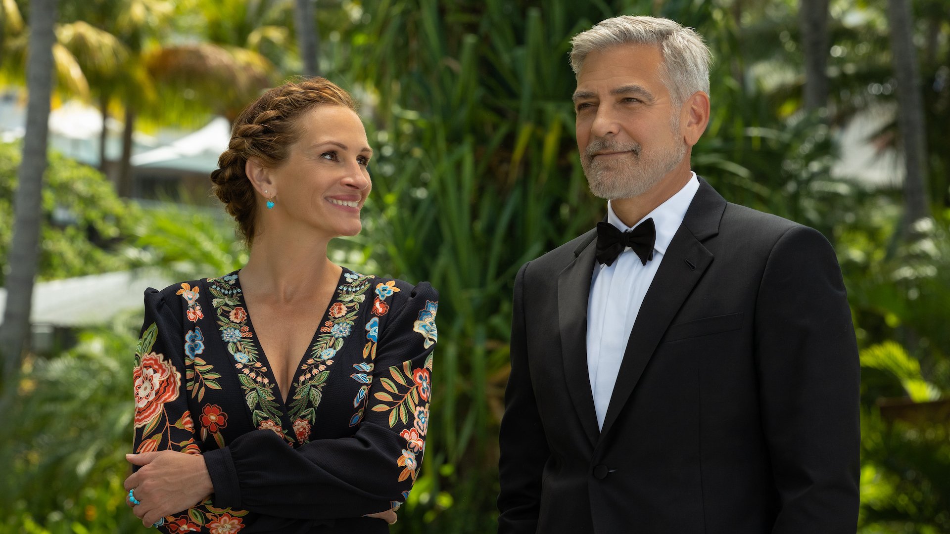 ‘Ticket to Paradise’ review: Take a trip through classic Julia Roberts and George Clooney rom-com banter