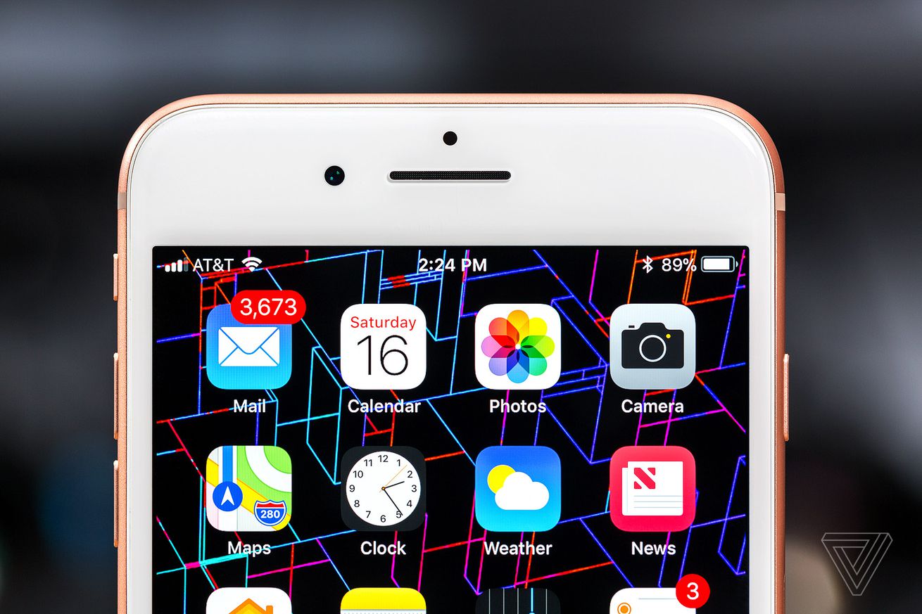 The iPhone 14 Pro could bring back the old battery percentage indicator