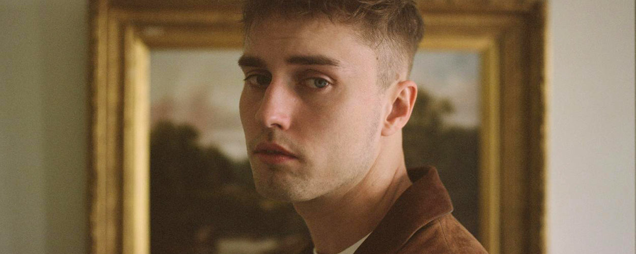Sam Fender cancels tour dates to concentrate on his mental health