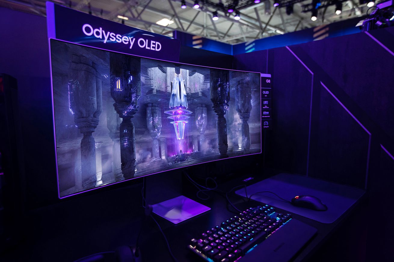 Samsung’s first OLED gaming monitor doesn’t need a PC or console attached
