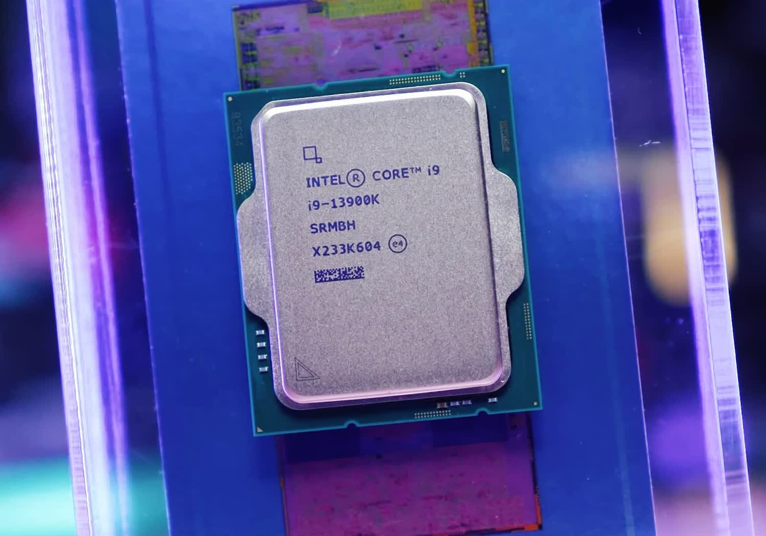 8.8 GHz: Intel 13900K on liquid nitrogen achieves highest overclock on record