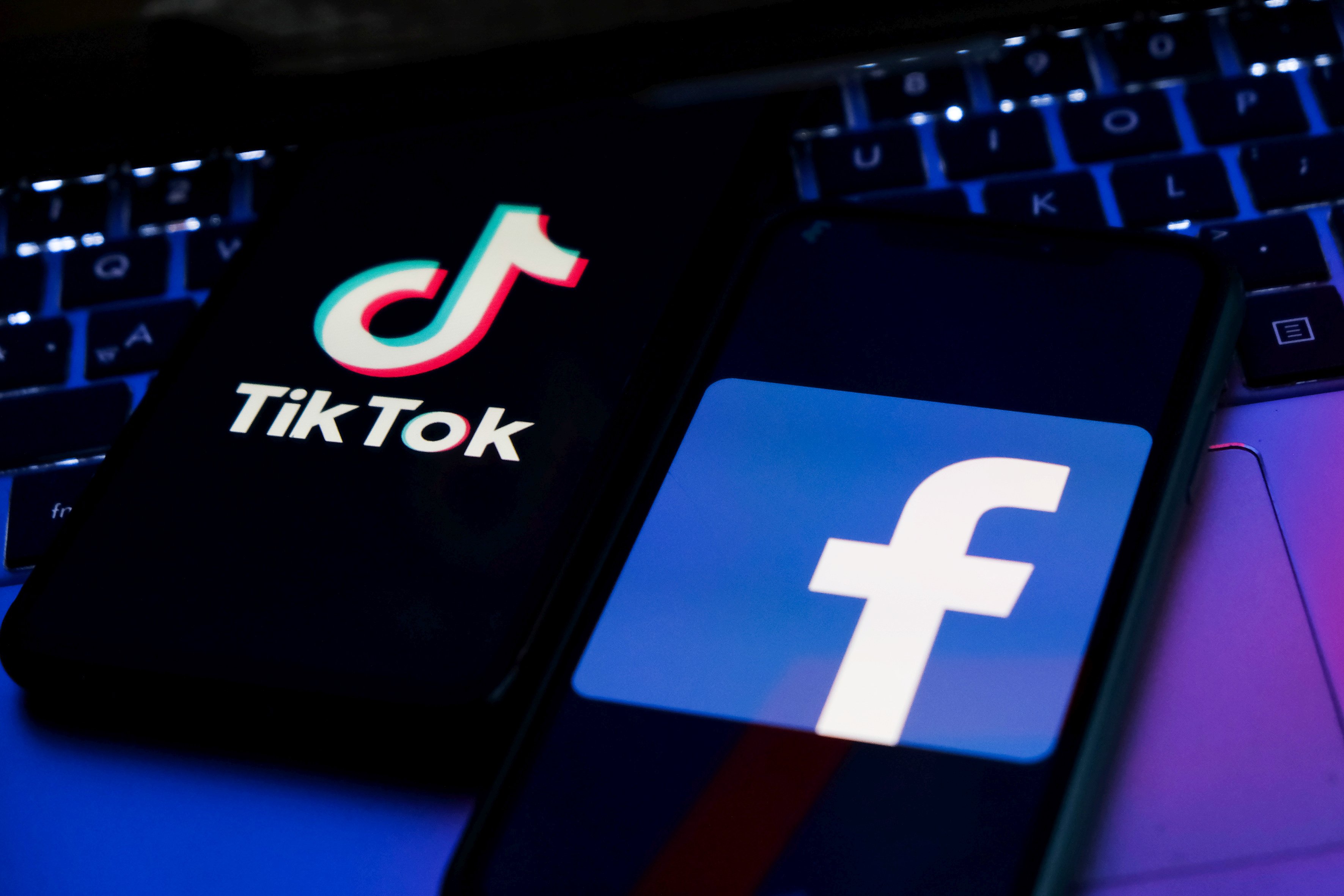 Facebook and TikTok logo
