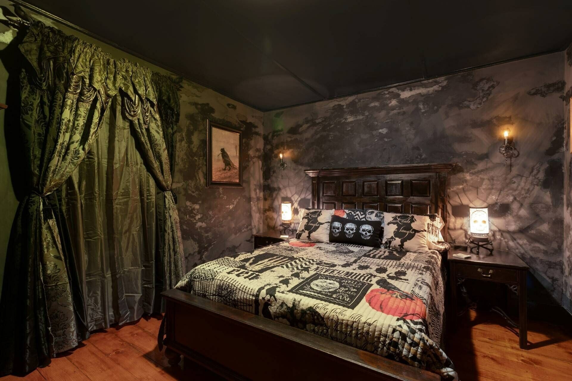 8 spooky Airbnb and Vrbo listings just in time for Halloween