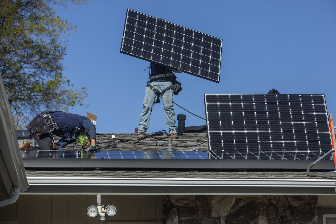 California updates proposal on solar incentives that reduces costs but pays less