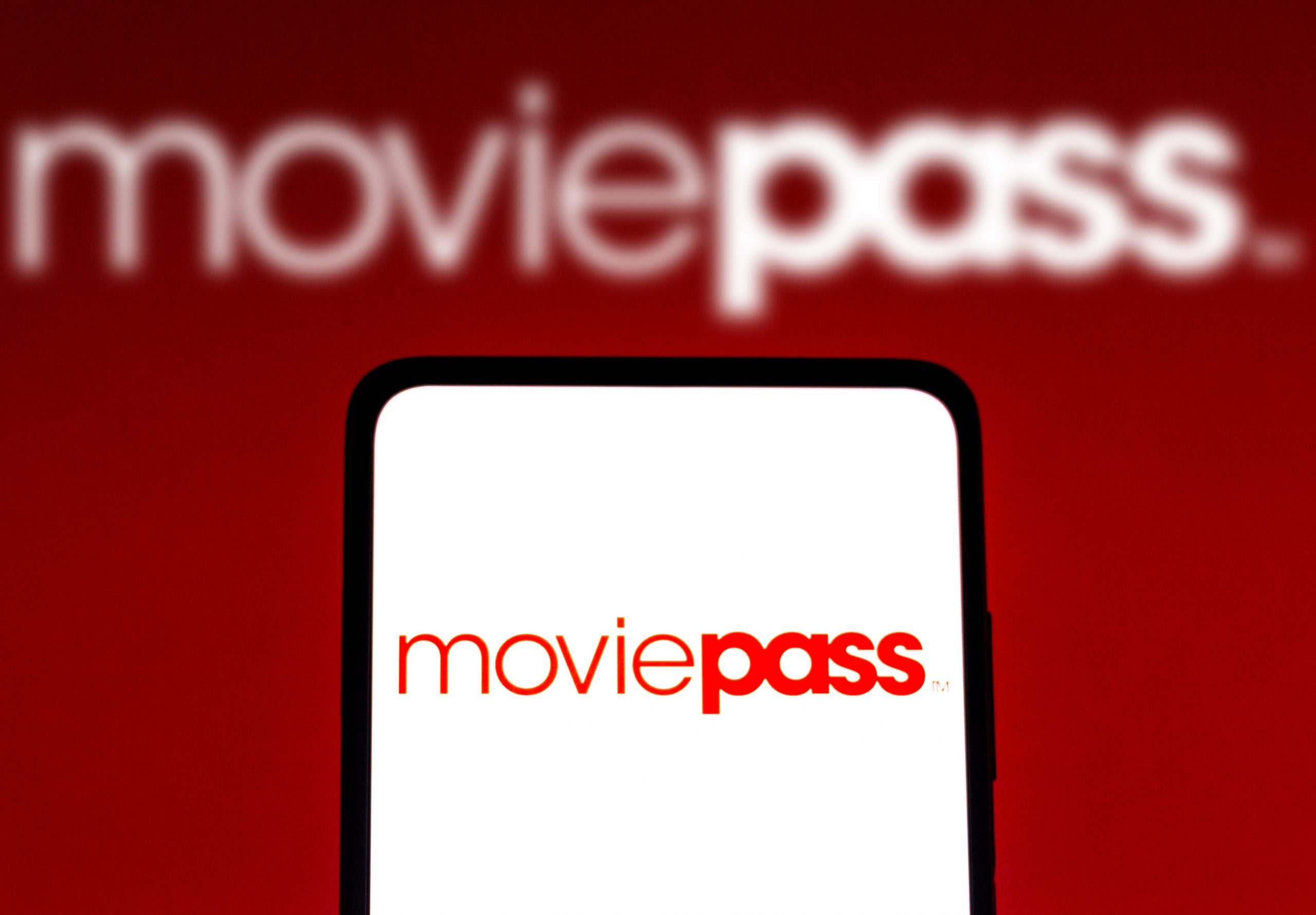 Former MoviePass executives indicted for fraud, “attempted scam”