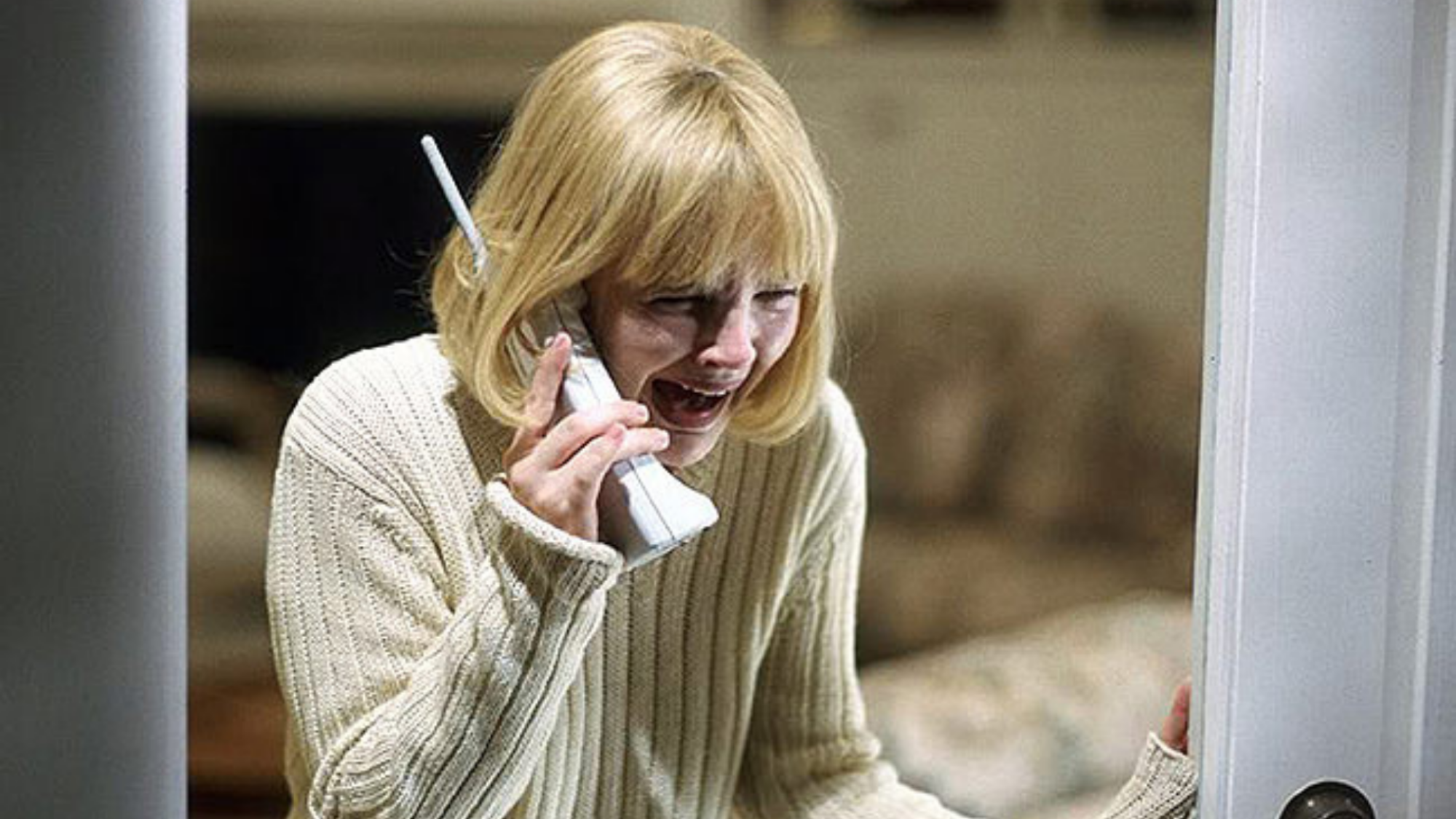 Drew Barrymore in 'Scream' (1996). 