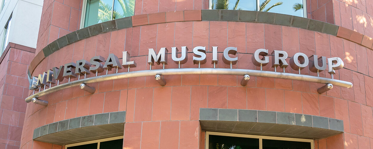 Termination right case against Universal Music denied class action status